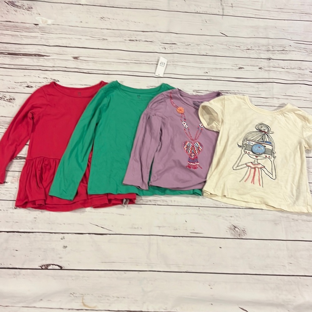 Girls lot of gap t shirts
